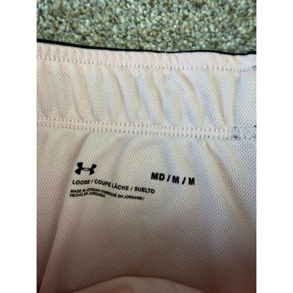 Under Armour Shorts Women Medium - Picture 3 of 4